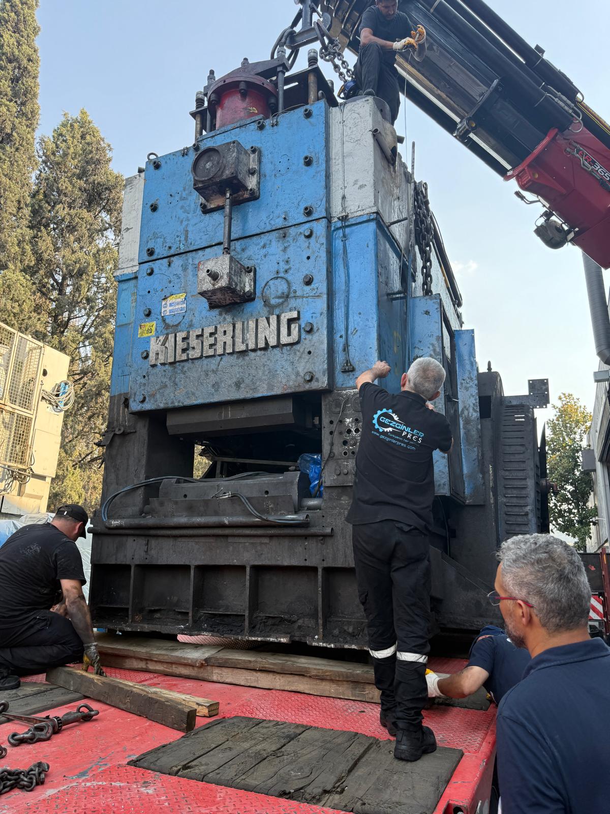 KİESERLİNG YATAY PRES TAŞIMA 